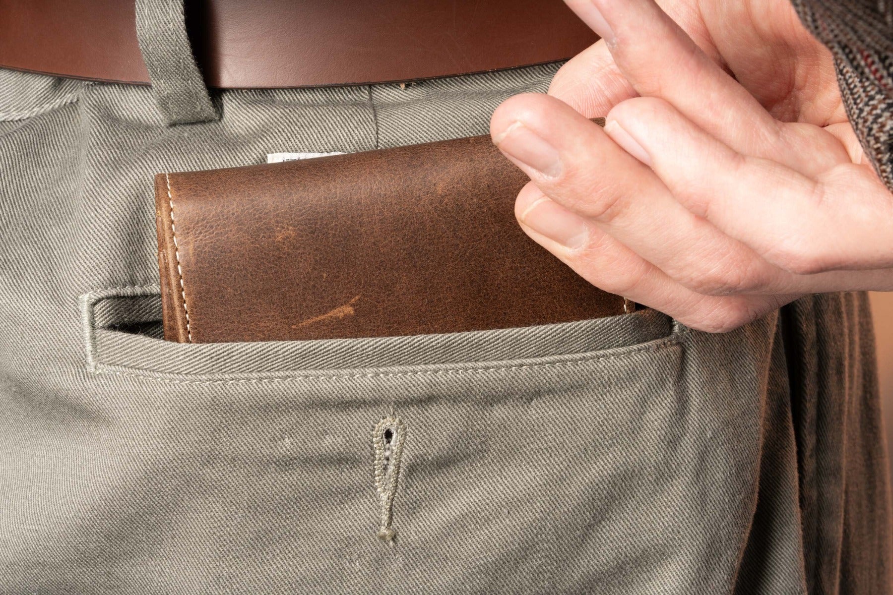 Le Grand 10 Card Antique Mahogany Leather Wallet - Image 21