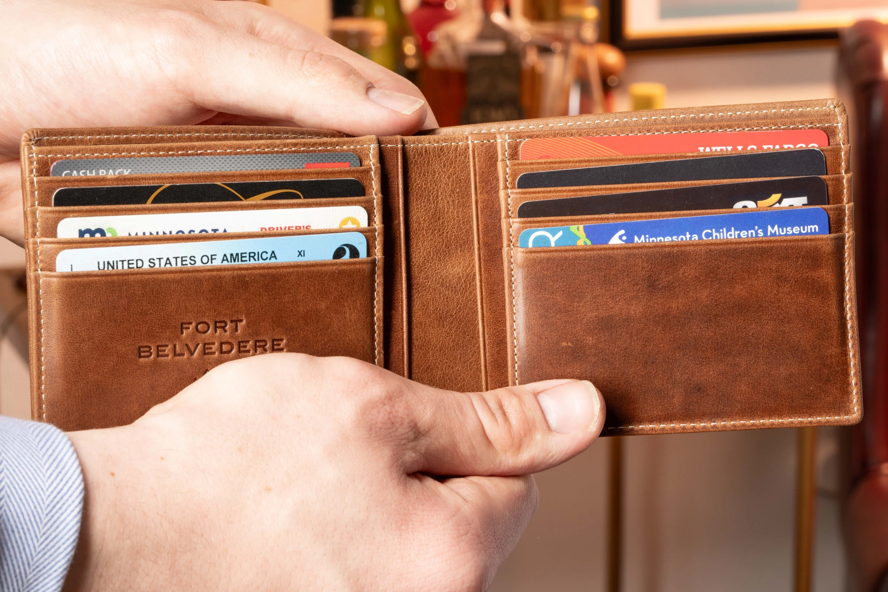 Le Grand 10 Card Saddle Brown Montecristo Leather Wallet - Image 13