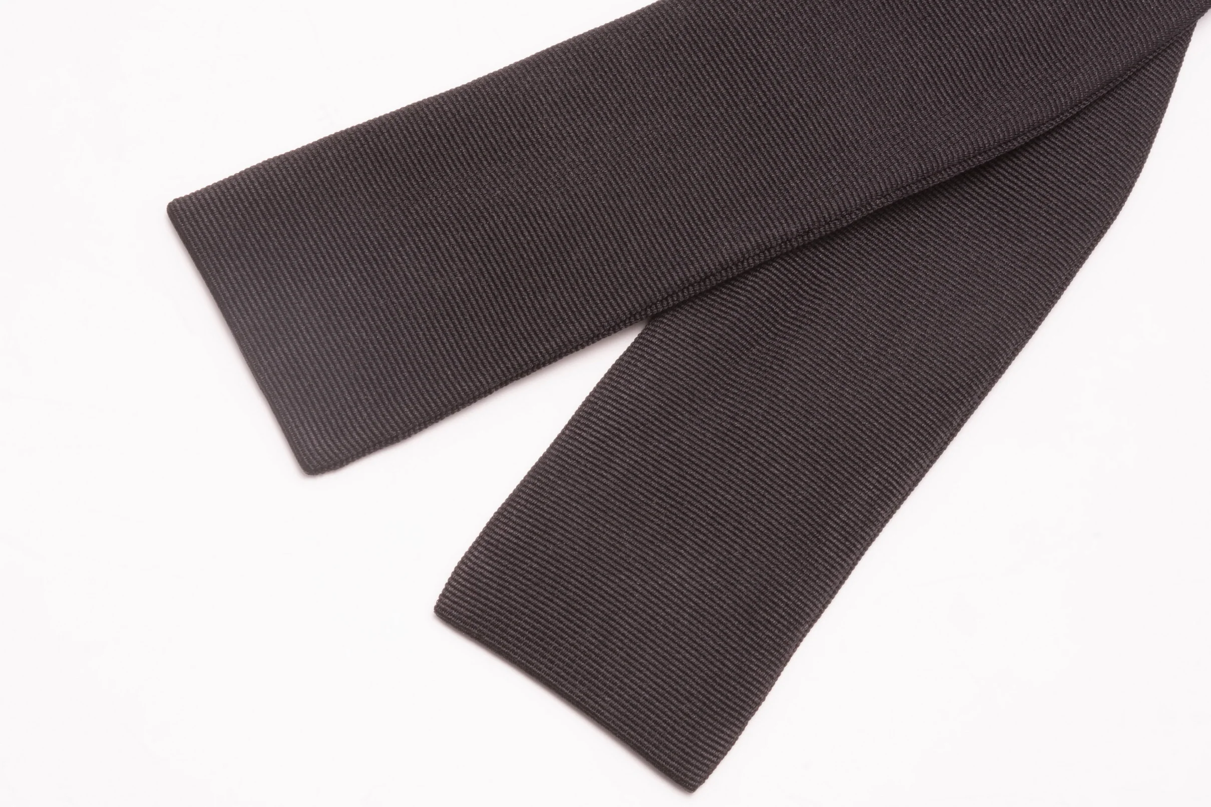 Black Batwing Silk Faille Grosgrain Bow Tie - Image 8