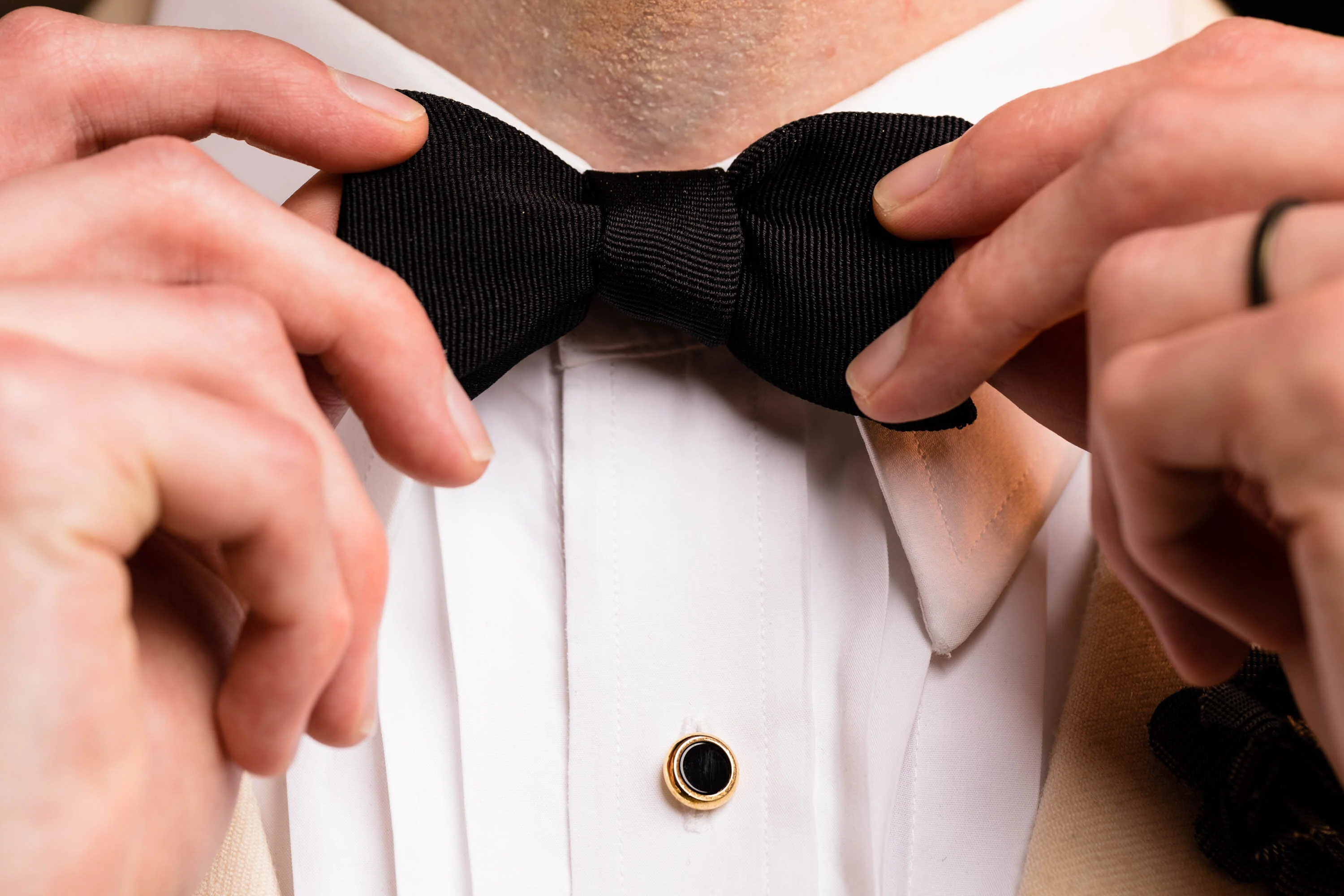 Black Butterfly Silk Faille Grosgrain Bow Tie - Image 4