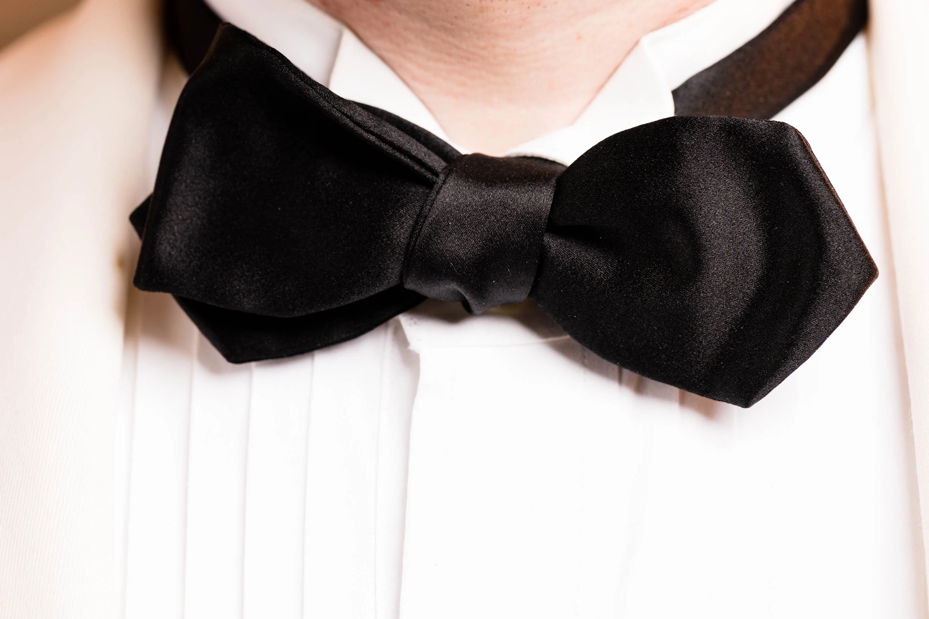 Black Diamond Silk Satin Self-Tie Bow Tie - Image 3