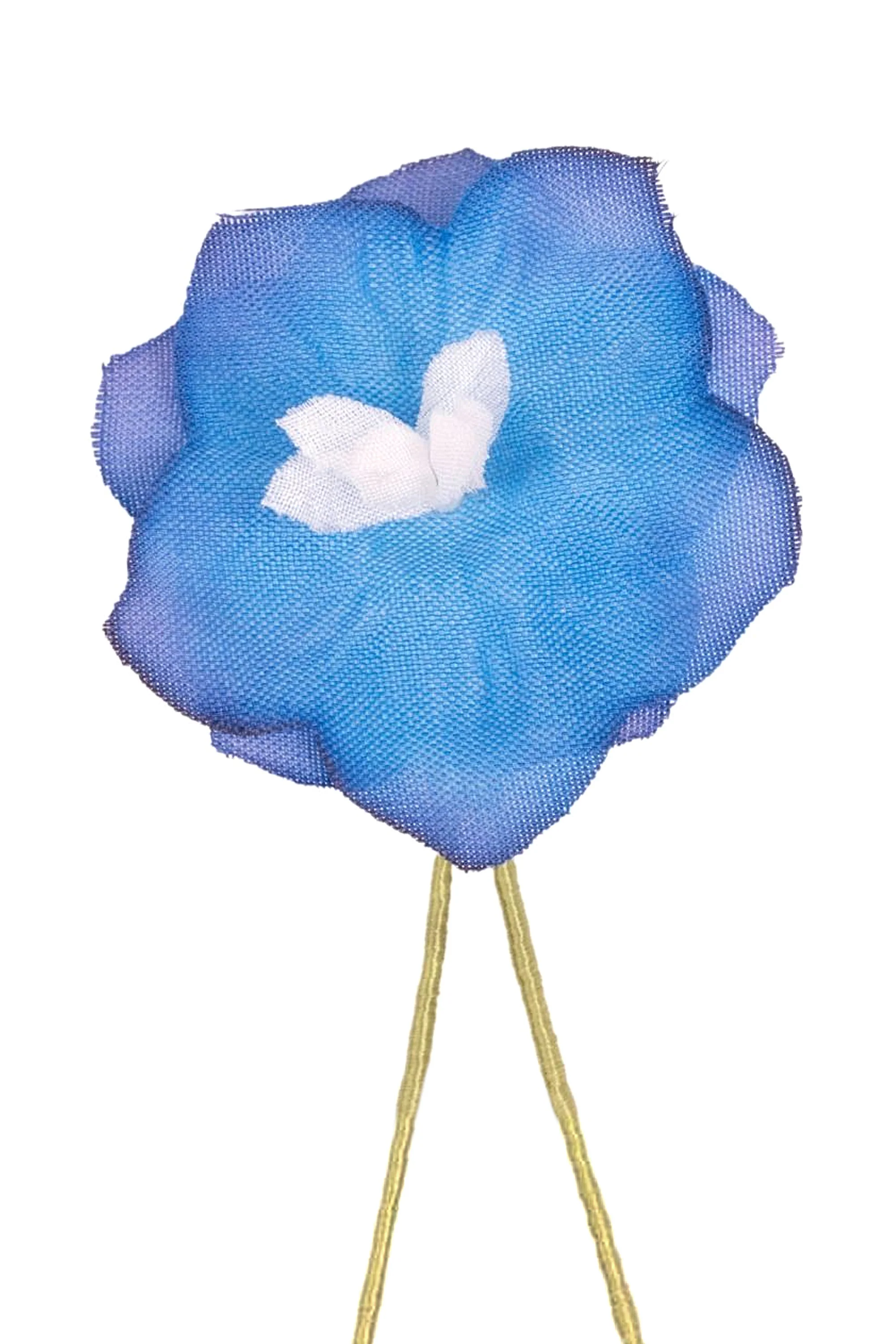 Aspiring Gent Boutonnieres Bundle - Image 7