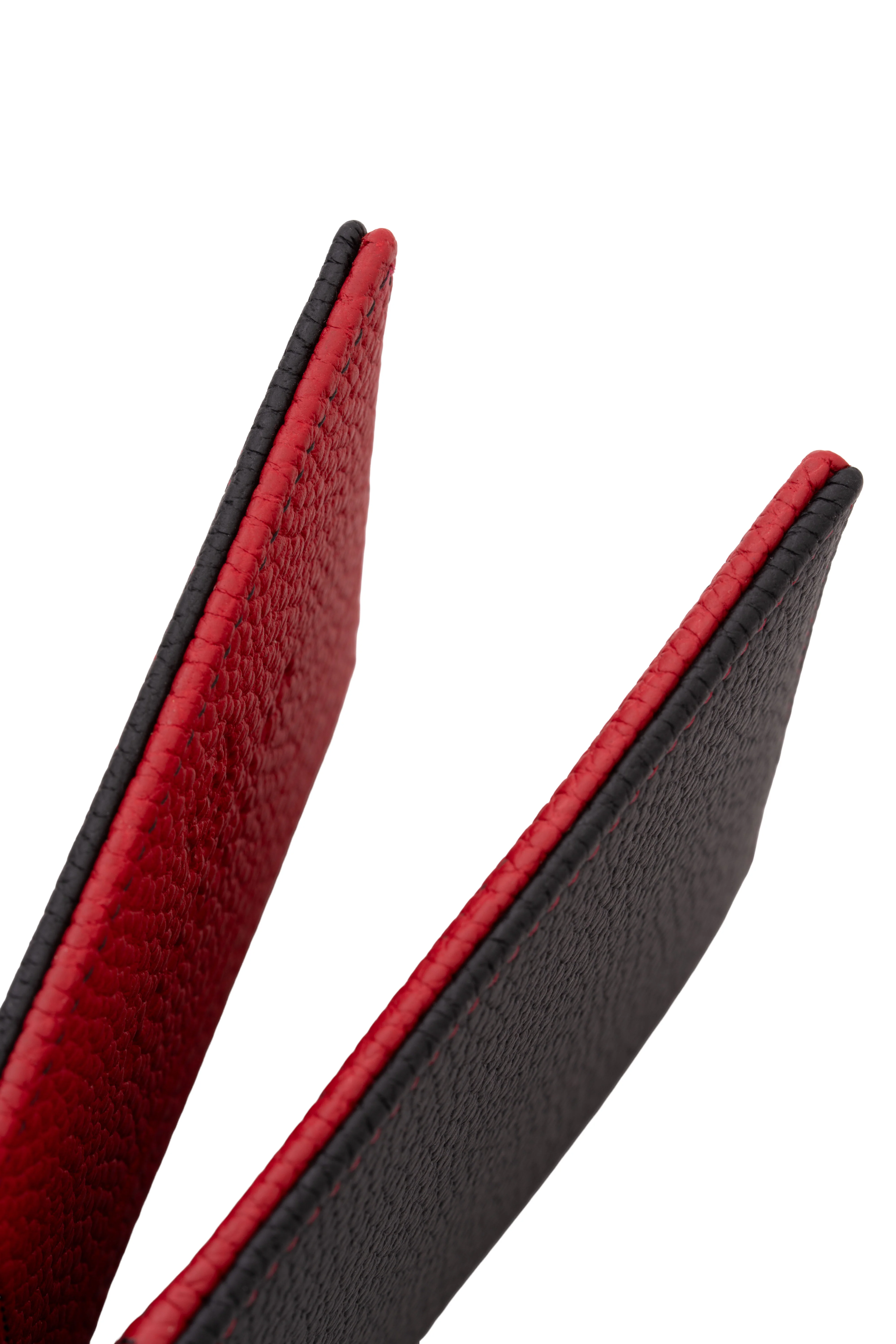 Classic 10 Card Bifold Black & Red Grained Leather Wallet - Image 12