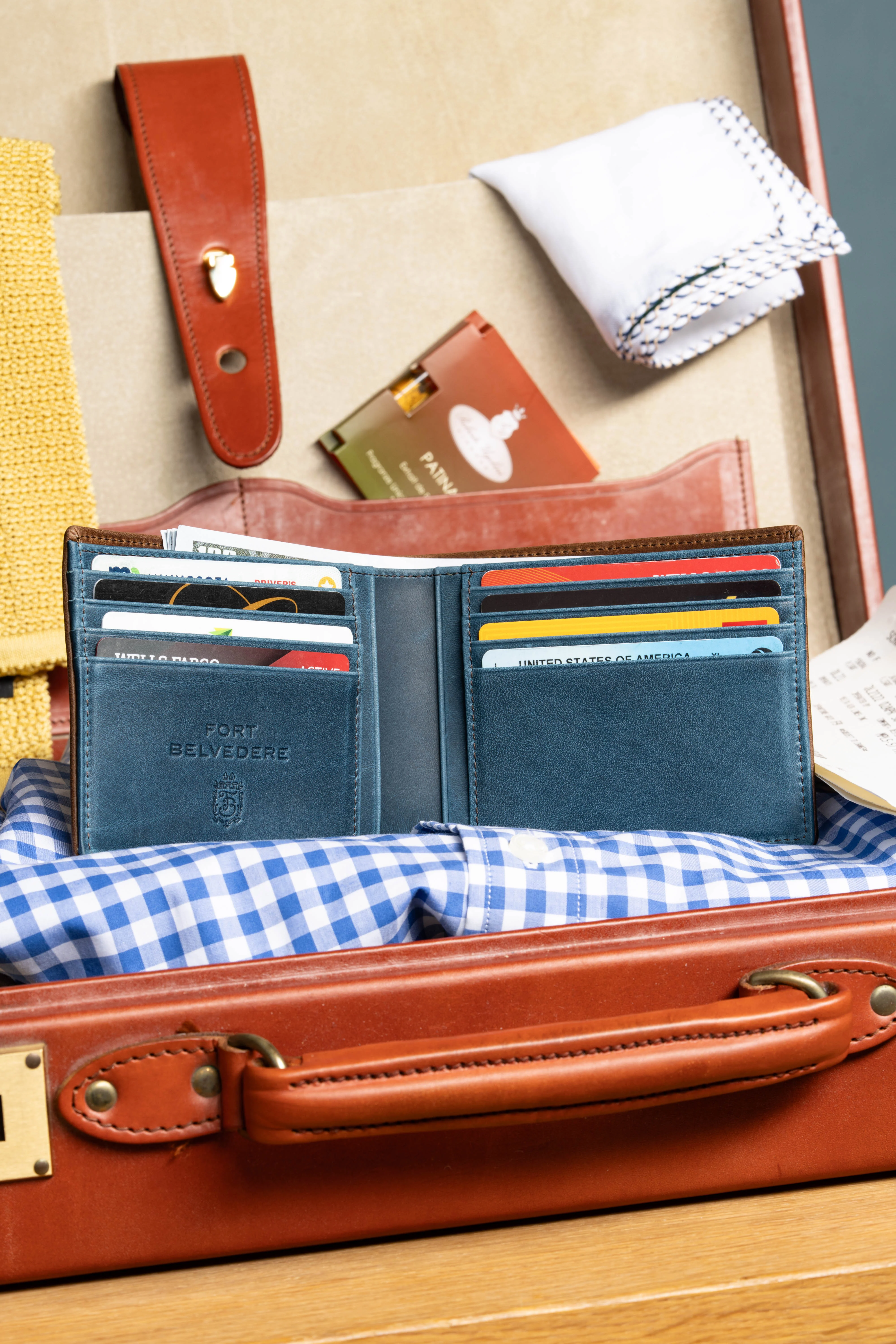 Classic 10 Card Bifold Mahogany & Blue Two Tone Leather Wallet - Image 16