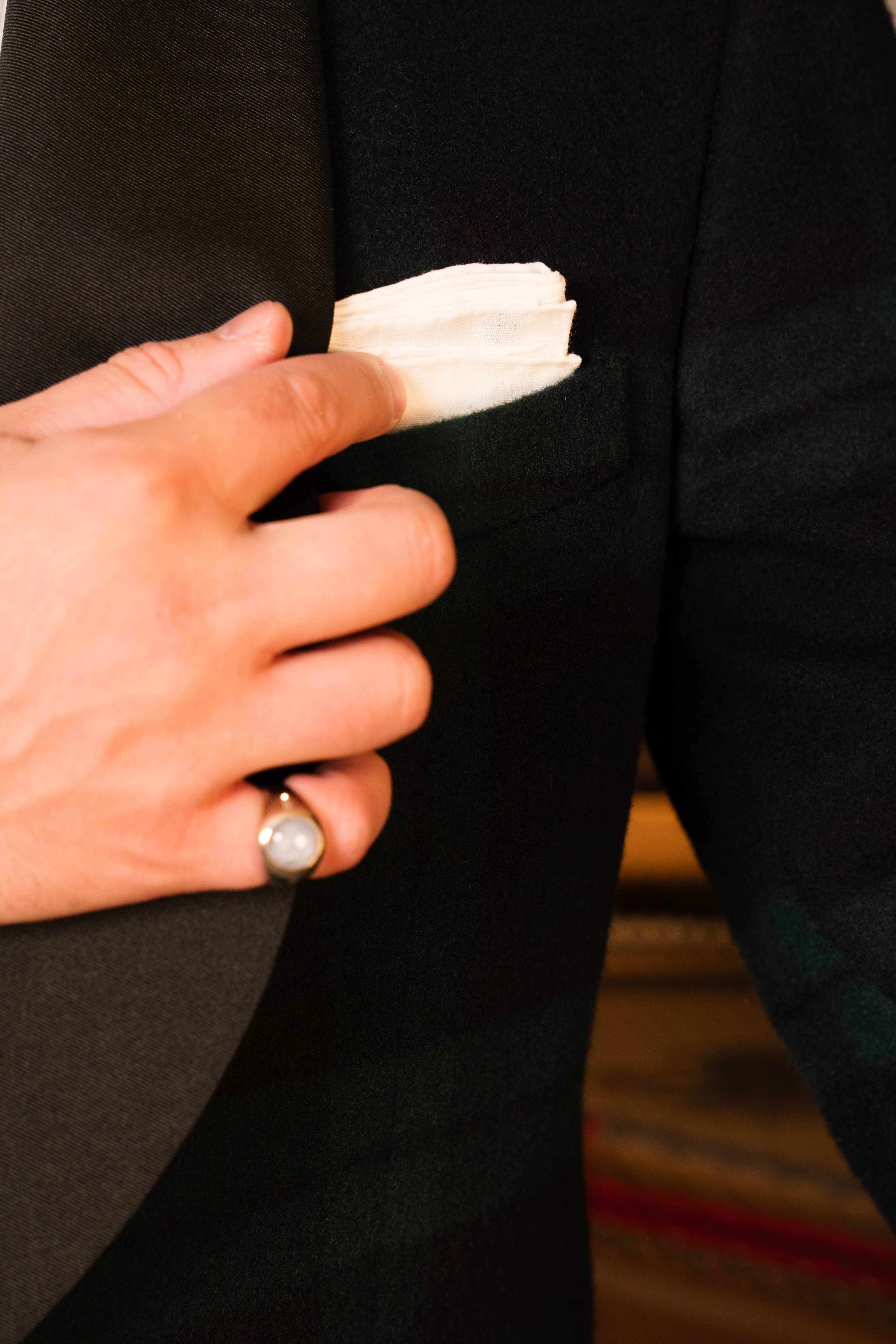 Luxury Black Tie Bundle with Yellow Gold Accessories - Image 6