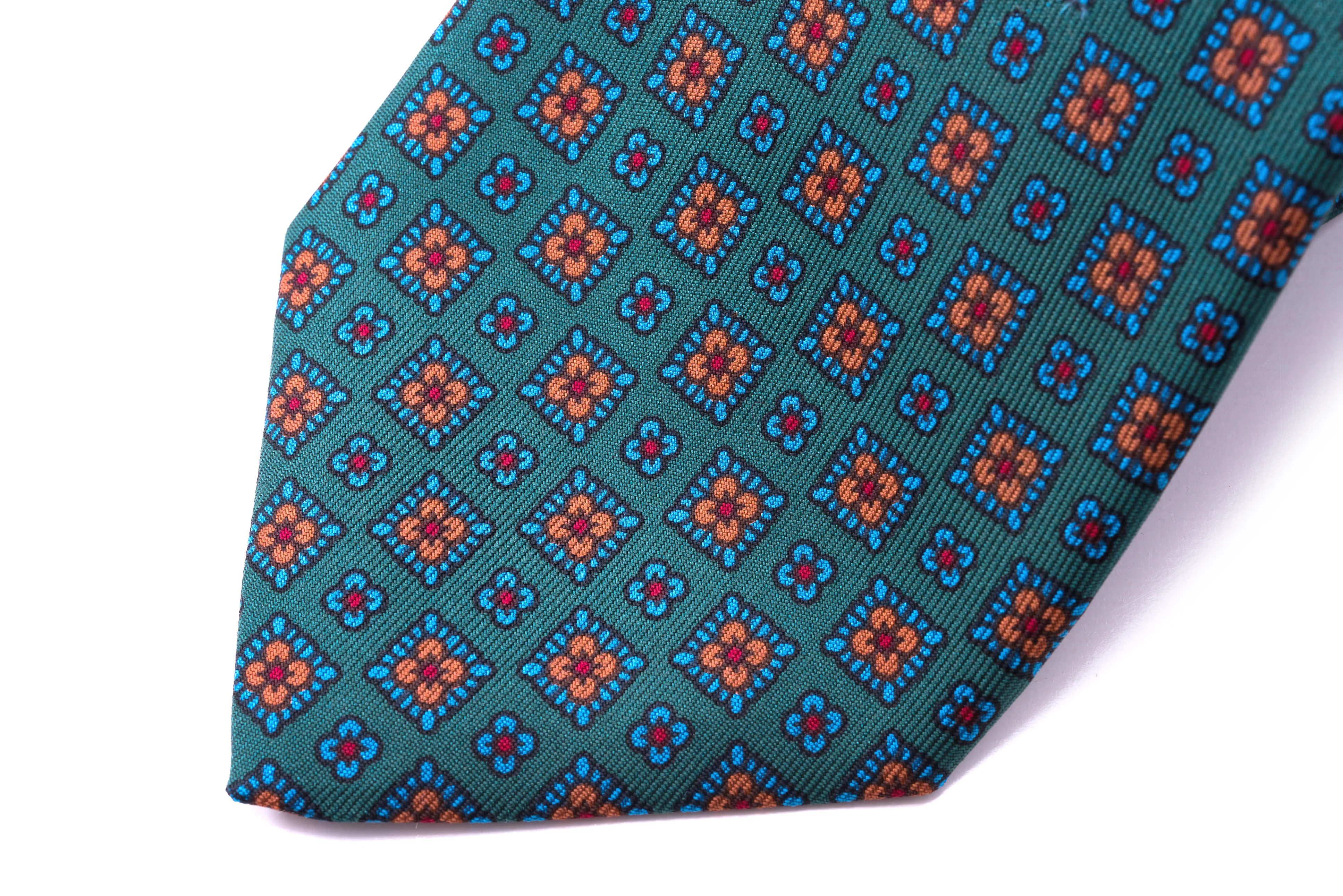 Green Motif Madder Silk Tie - Image 4