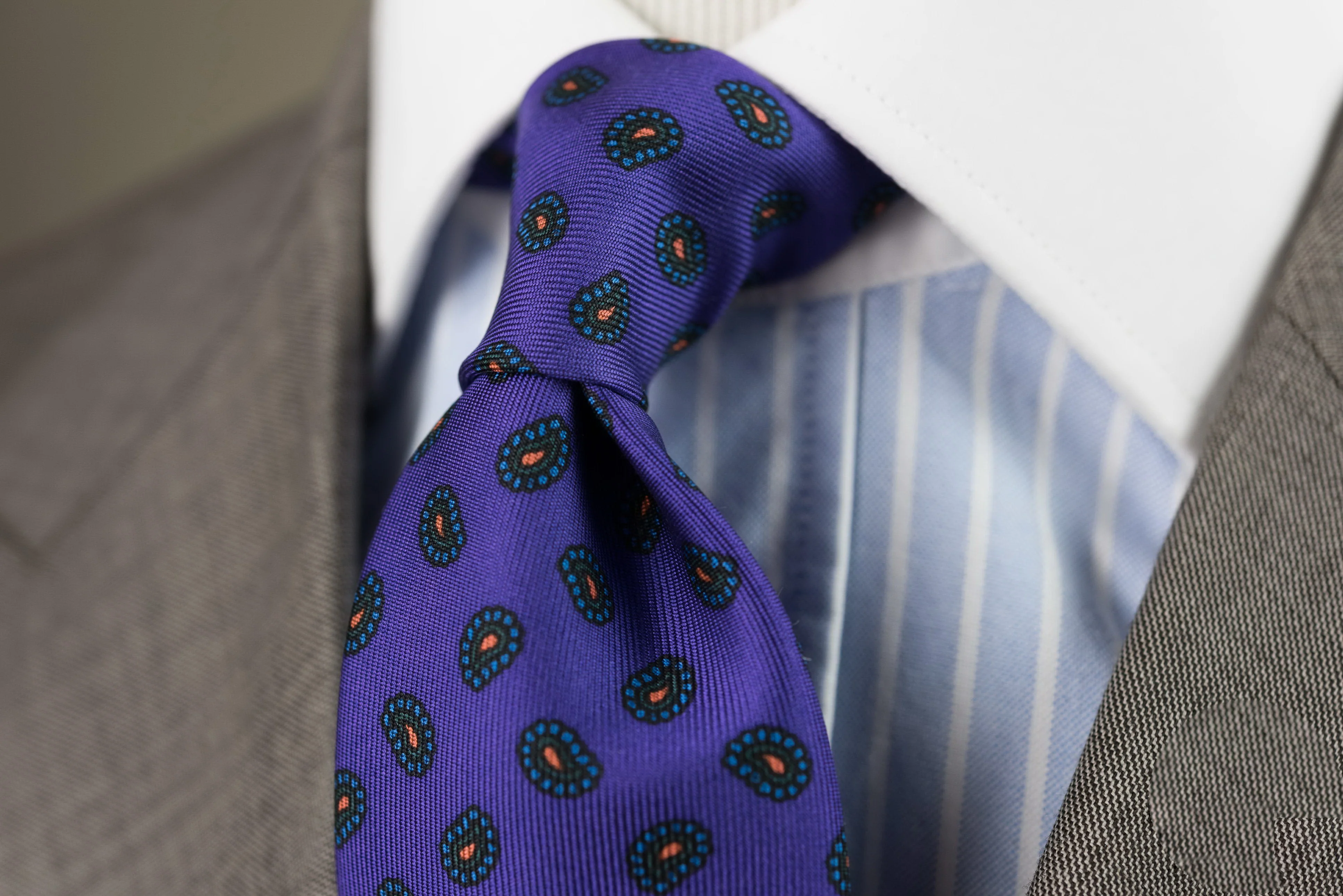 Purple Paisley Madder Silk Tie - Image 4