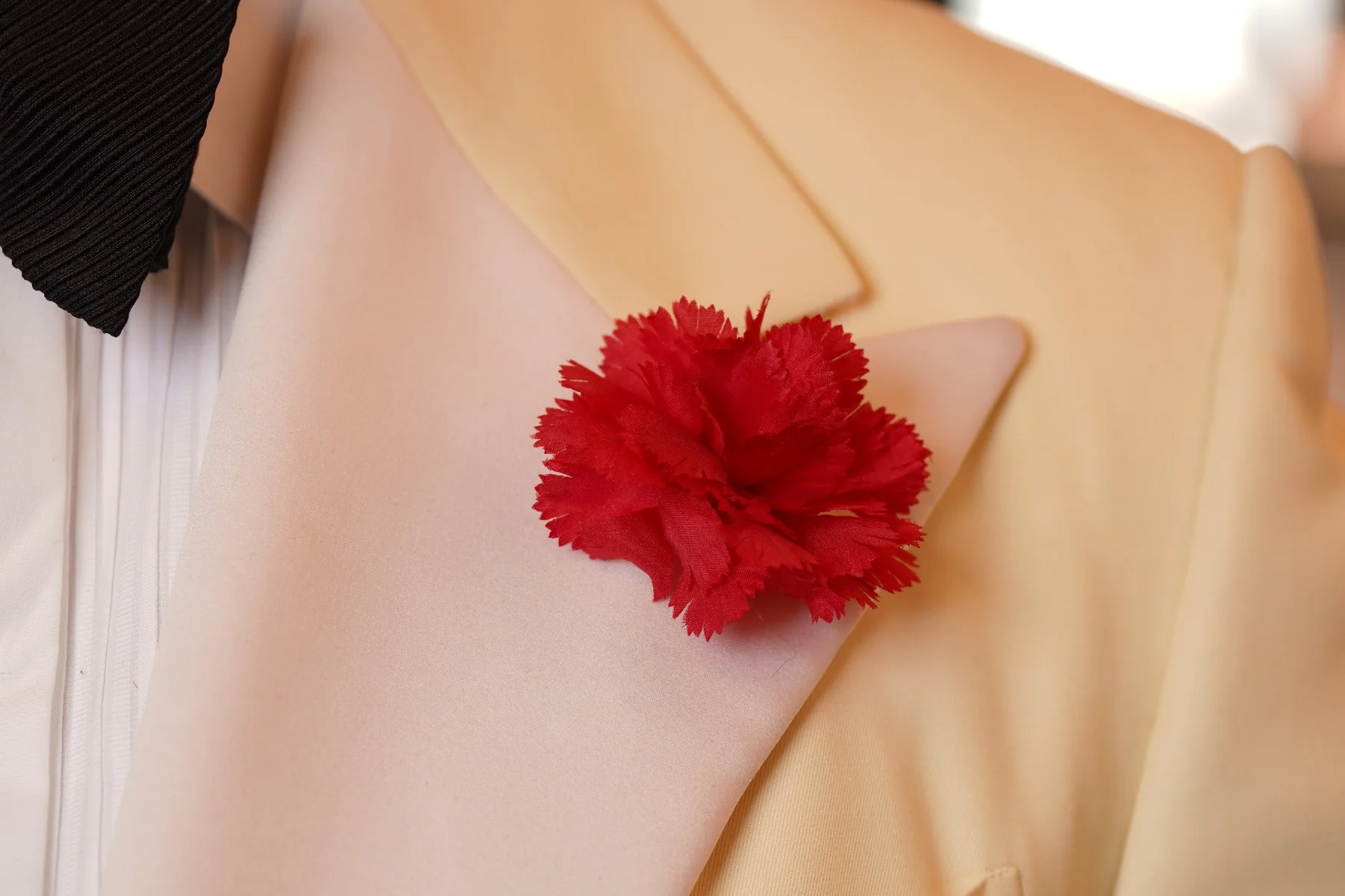 Mini Red Carnation Silk Boutonnière Flower - Image 4