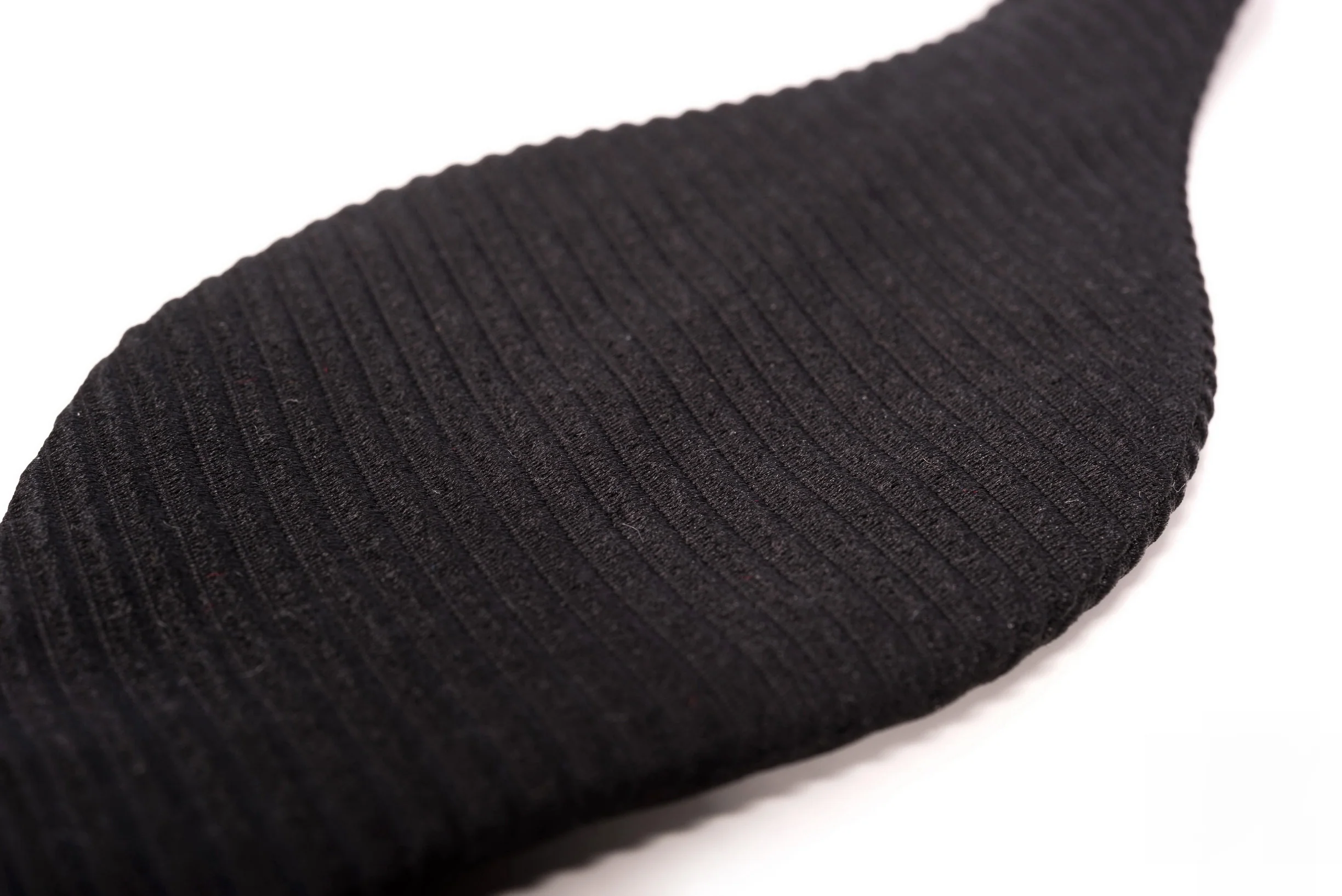 Black Single-End Wide Rib Grosgrain Bow Tie - Image 8