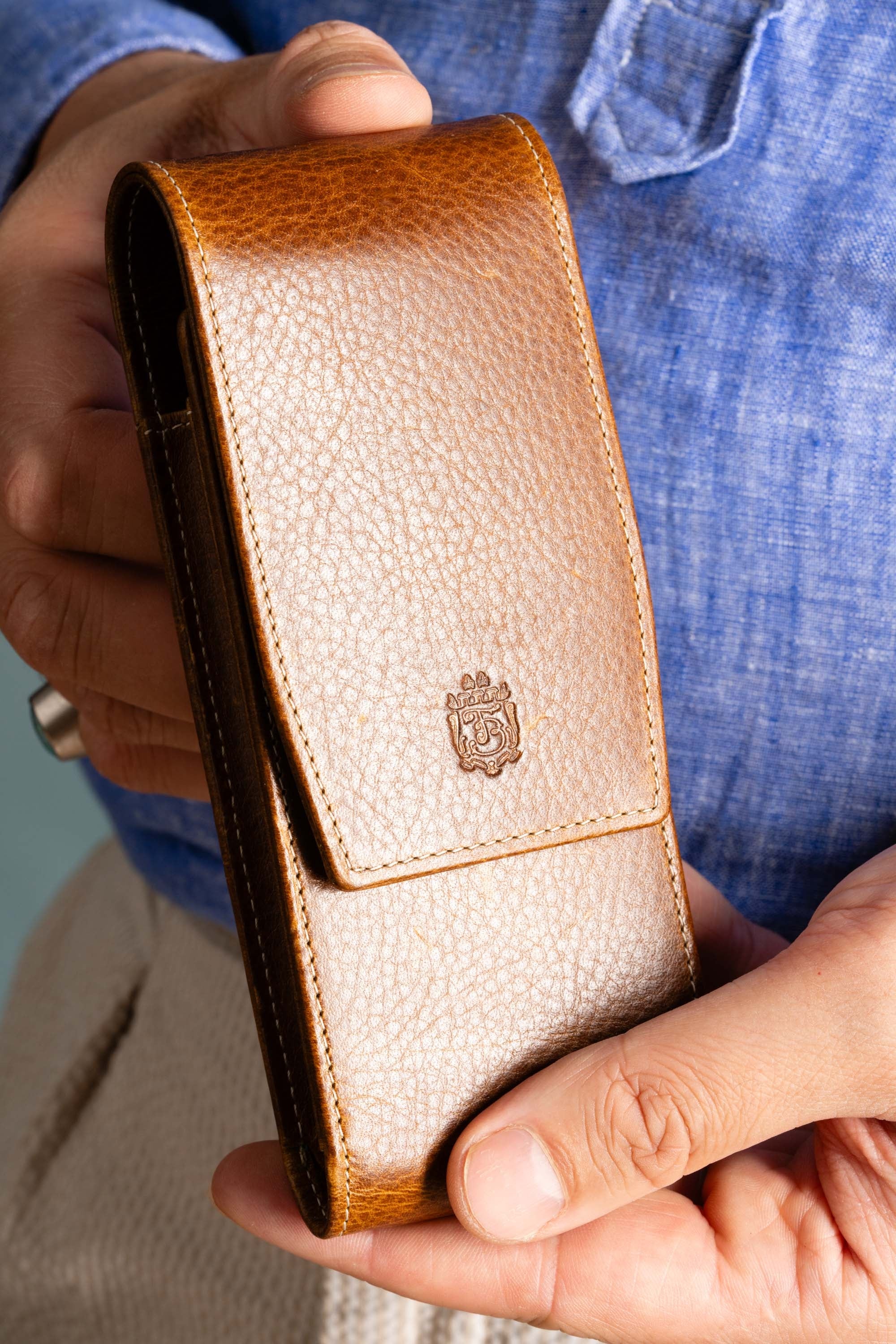 Saddle Brown Dumont Full-Grain Leather Pen Case - Image 13