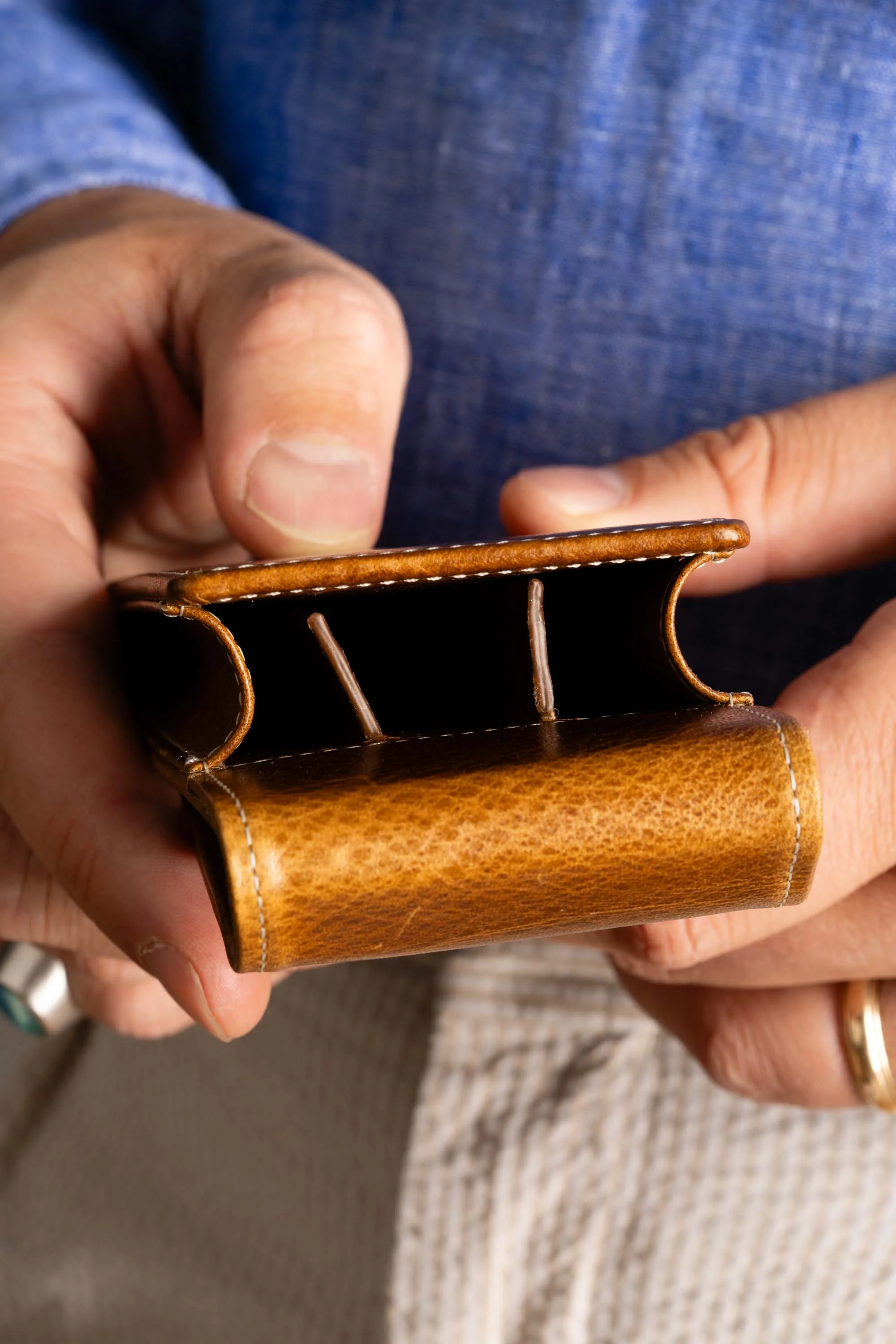 Saddle Brown Dumont Full-Grain Leather Pen Case - Image 15