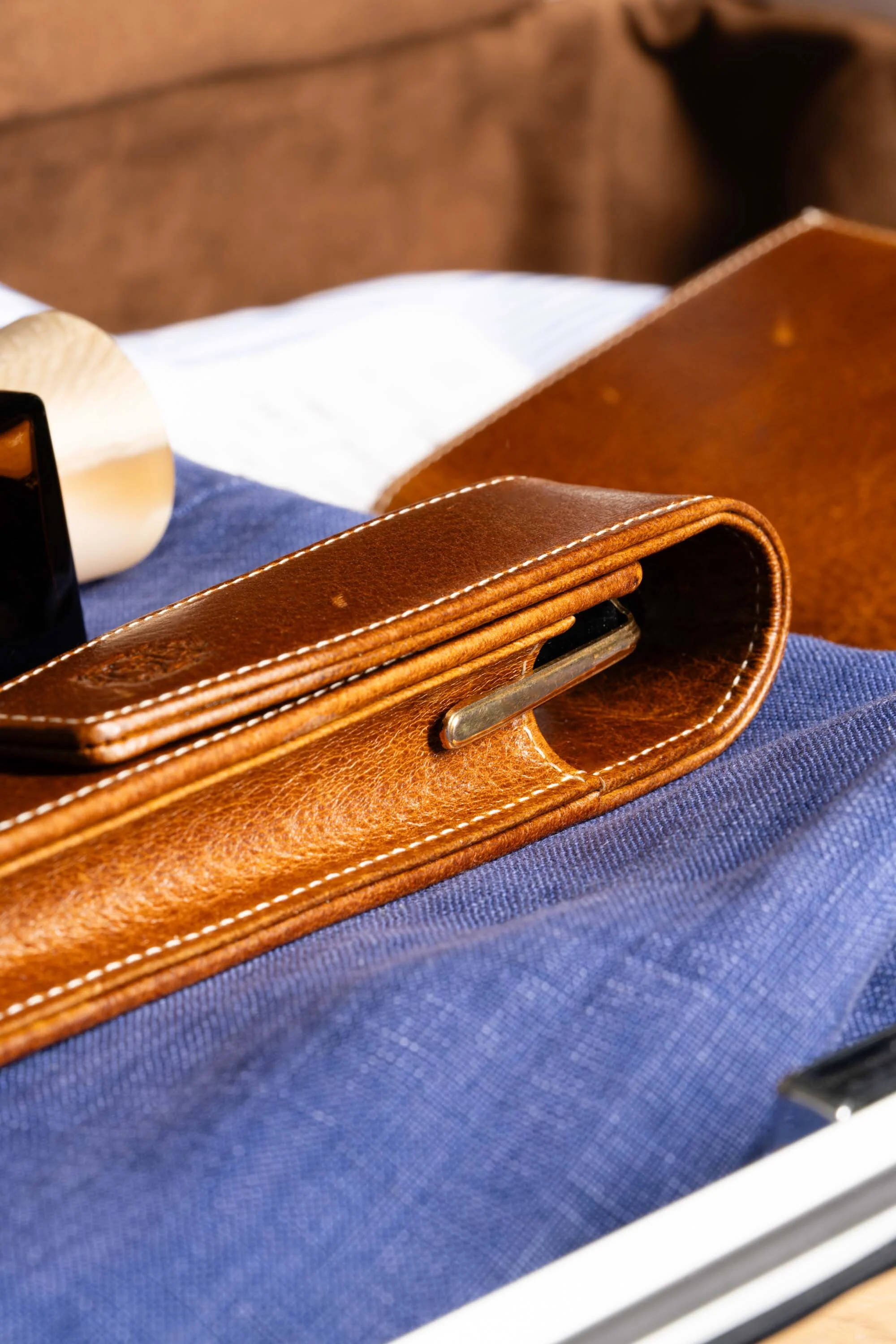 Saddle Brown Dumont Full-Grain Leather Pen Case - Image 6