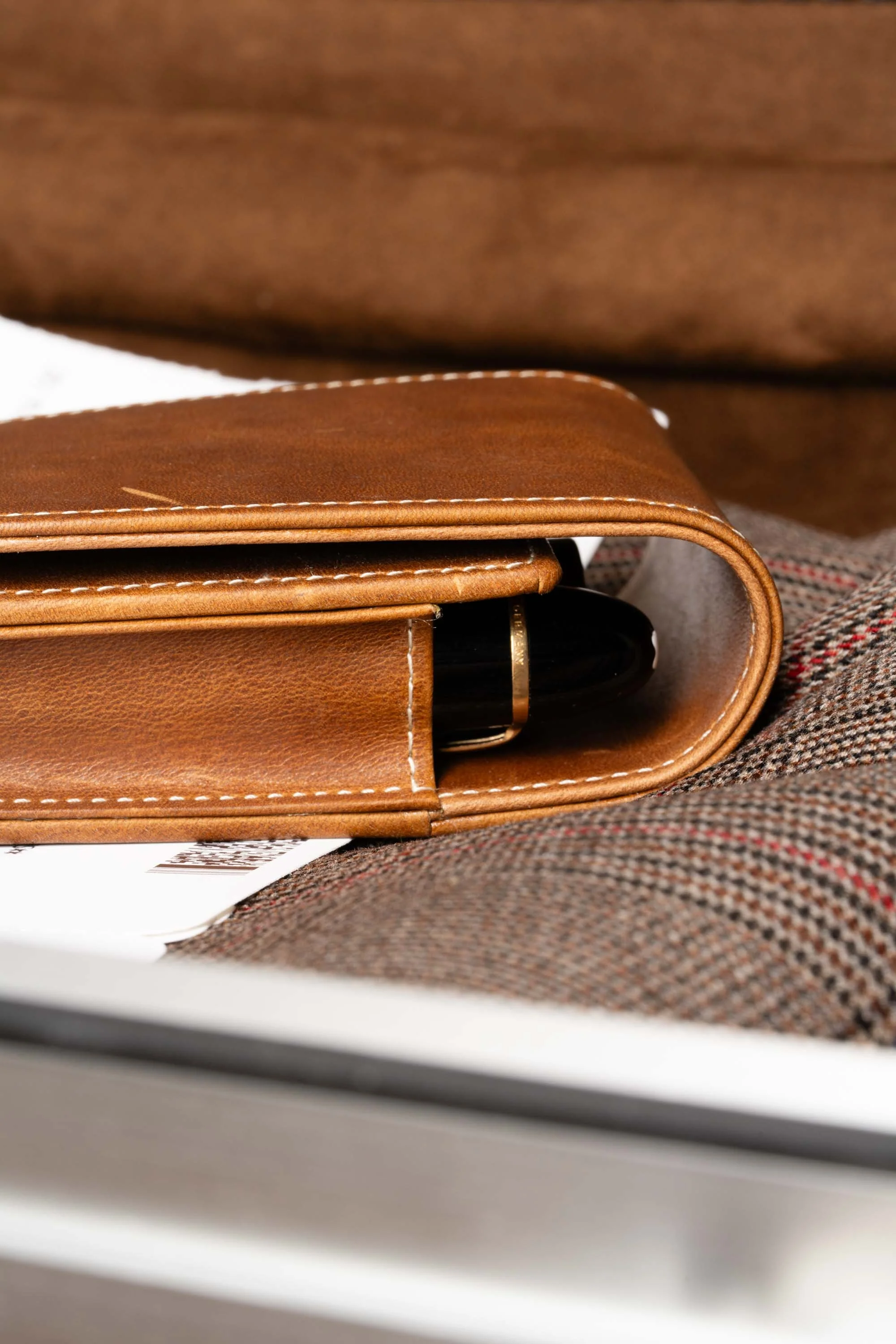 Saddle Brown Montecristo Full-Grain Leather Pen Case - Image 13