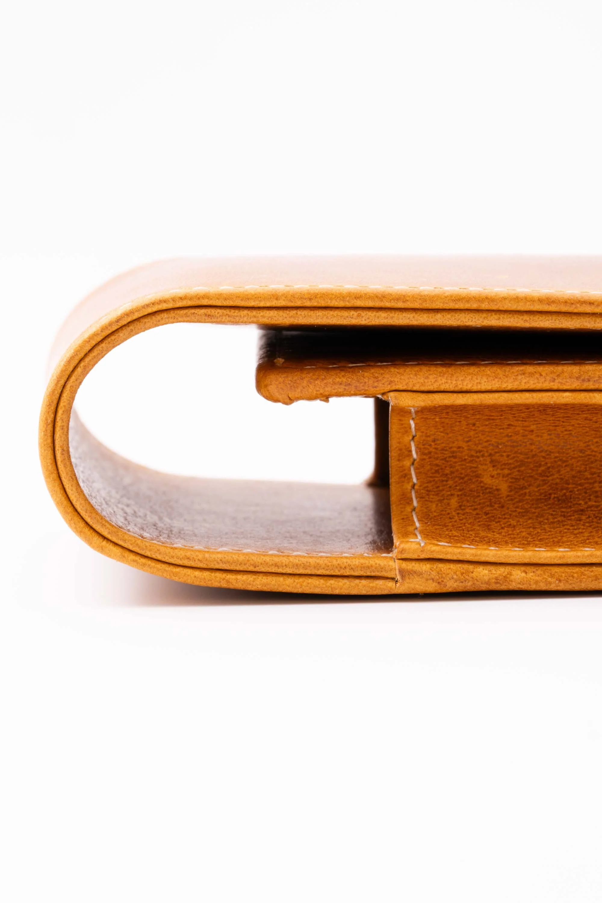 3-Pen Vintage Gold Full-Grain Leather Pen Case - Image 9