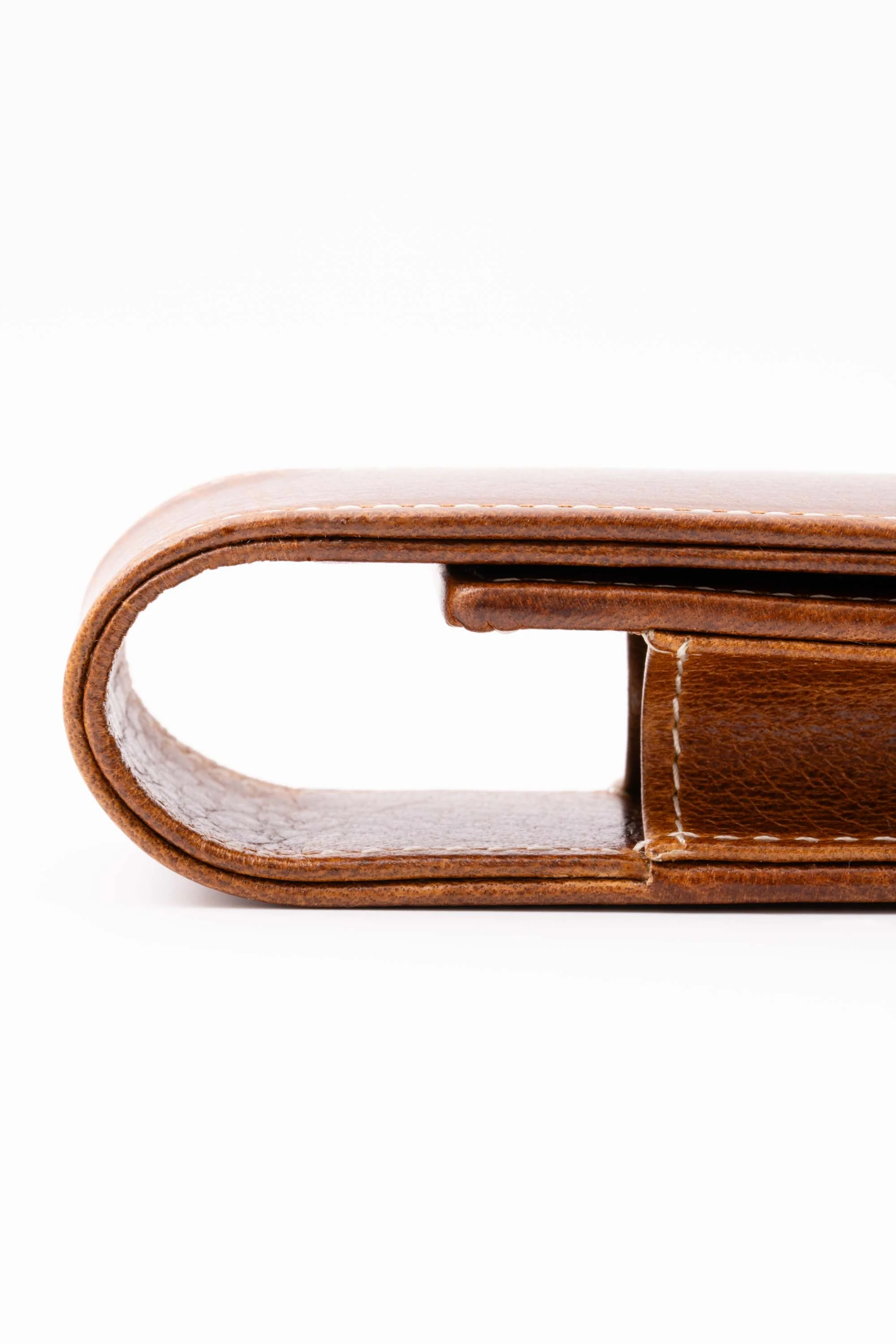 3-Pen Saddle Brown Dumont Full-Grain Leather Pen Case - Image 14